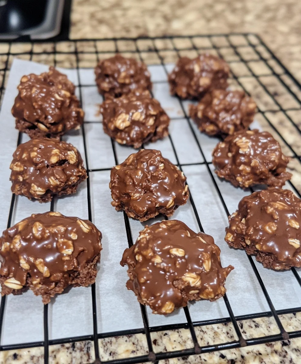No-Bake Chocolate Oatmeal Cookies