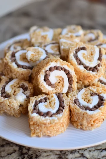 S'mores Rice Krispies Treats Pinwheels