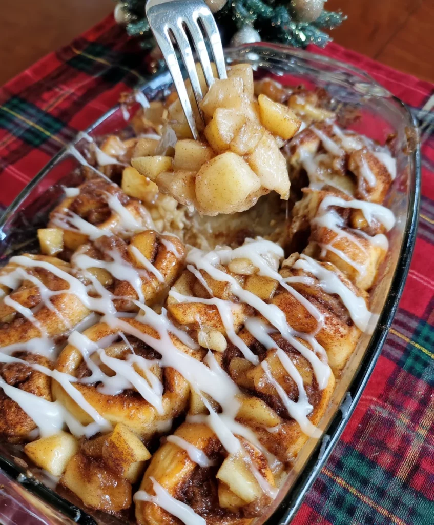10 Ooey Gooey Cinnamon Roll Recipes You Won't Resist 6 Cinnamon Roll and Apple Pie Bake